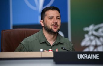 Madaxweynaha Ukraine oo NATO ka codsaday in laga garabsiiyo dagaalka ka dhanka ah Ruushka