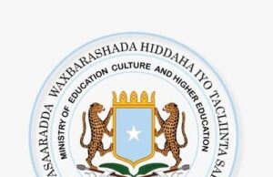 Dowladda Soomaaliya oo shaqada ka cayrineysa ku dhawaad 100 macalin ay horay uqoratay.