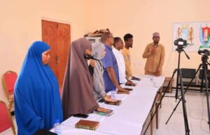 Xubno ka mid ah Golaha Deegaanka Degmada Baraawe Oo la Doortey.