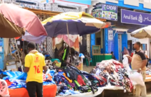 Waratada Suuqa Magaalada Baydhabo Oo Horumar Ganacsi Sameynaya.
