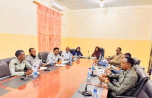 Sawiro;-Guddiga Arrimaha Qoyska, xuquuqul insaanka iyo Maareynta Musiibooyinka ee Golaha Wakiilada KGS ayaa kulan ku yeeshay