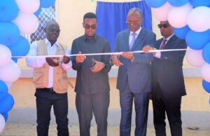 Sawiro;Madaxweyne Laftagareen oo uu Wehliyo Wasiirka Kaluumaysiga iyo Kheyraadka Badda ayaa Xriga Ka jaray Wasaarada Kuluumeysiga