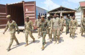 Taliye Odawaa Yuusuf oo wada abaabul dagaal oo ka dhan AS.