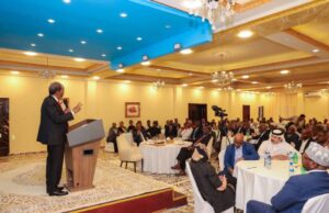 Muxuu kala hadlay Madaxweyne Xasan sheekh Aqoon yahanadii ka qayb galay shirweynaha 15aad ee Ururka Daraasaadka Soomaaliyeed?