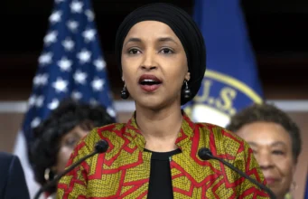 Ilhaan Cumar “Donald Trump & Elon Musk waxa ay ku ciyaarayaan Dastuurka Maraykanka”