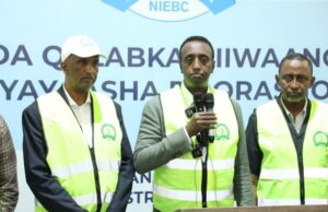 Guddiga Doorashooyinka Oo La Wareegay Qalabkii Lagu Qaban Lahaa doorasho Qof iyo Cod ah