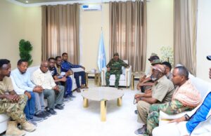 Madaxweyne Xasan Sheekh oo Saraakiisha & Madaxda Dhaqanka Shabeelaha Dhexe kala hadlay howlgallada ka dhanka ah AS