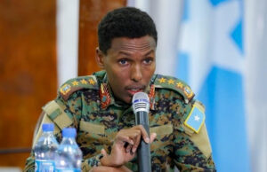 Taliyaha Ciidanka Xoogga & Saraakiil Ciidan oo kawada hadlay howlgallada ka dhanka ah AS