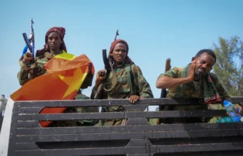 TIGRAY oo qabsatay dhowr magaalo iyo Itoobiya oo Dagaal culus dib ugu qarxay.