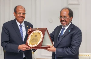 Dowlladda Soomaaliya oo Si wayn u Maamuustay Guddoomiyaha Midowga Afrika.