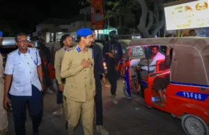 Taliye Asad Diyaano oo xalay socod ku maray waddooyinka Muqdisho