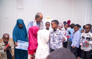 MW Xasan sheekh Oo Kulan La Qaatay Agoonta Saraakiisha Ku Dhimatay Howlgallada Ka Dhanka Ah AS