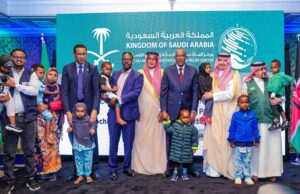 Caruur soomaaliyeed oo kadib markii loo sameeyay qaliin helay maqalkoodii