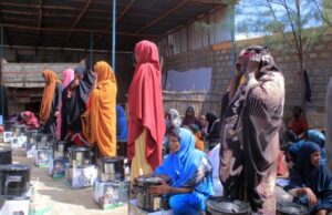 Qoysas Dan yar ah Oo Baydhabo loogu qeybiyey Burjikooyinka Tamarta keydiya.