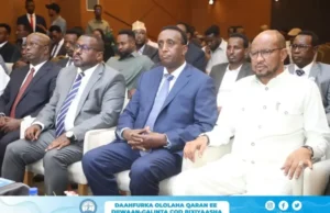 Magaalada Muqdisho oo laga daahfuray ololaha diiwaan-gelinta codbixiyeyaasha.