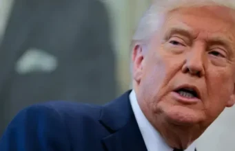 Maxay tahay sababtaTrump uu eedeynta kulul ugu jeediyay madaxweynaha Ukraine Zelensky