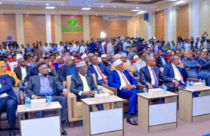 Mucaaradka oo ka horyimid go’aanka ay DF ku dhaliishay Beesha Caalamka