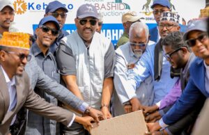 Madaxwaynaha Puntland oo dhagaxdhigay wadada isku xirta Bacaadweyn iyo Gaalkacyo