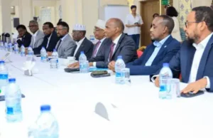 Siyaasiyiinta Madasha Mucaaradka oo Maanta shir xasaasi ah ugu socda Muqdisho.