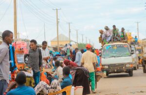 Sawiro;-Xaafada Wadajir ee Magaalada Baydhabo ayaa Horumar dhanka Ganacsiga laga dareemayo .