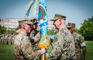 Taliyaha cusub ee ciidanka AFRICOM oo xilka la wareegay.