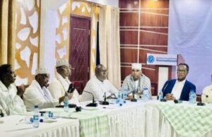 Banaanbaxii Mucaaradka ay maanta ku balansanaayeen oo la baajiyay, kadib dadaalo la sameeyay.