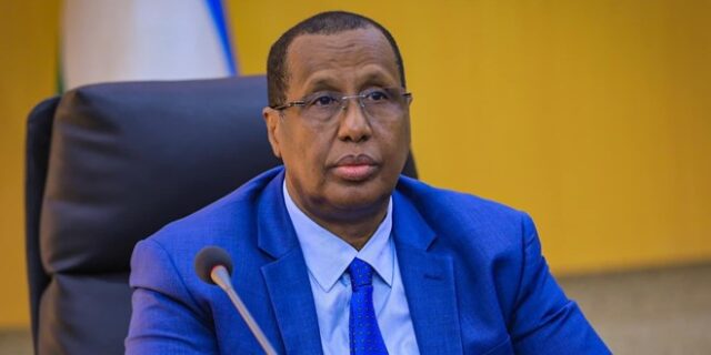 2025922638941045252397524