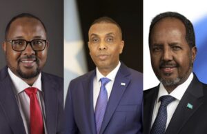 Madaxweyne DFS iyo raysal wasaare Xamse oo ka qeyb galaya caleemo saarka madaxweyne Firdhiye.