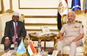 Wasiirrada Gaashaandhigga Soomaaliya iyo Masar oo Kulan Ku Yeeshay Qaahira, kuna Heshiiyey Xoojinta Iskaashiga Milatari?