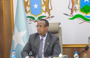 MW Guudlaawe oo xil ka qaadis ku sameeyay 6 Garsoore