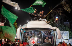 Xamaas & Israa’iil oo maanta is dhaafsanaya Maxaabiis ay kala haystaan