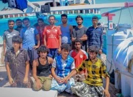 Puntland oo soo qabatay doonmo ajaanib ah oo kalluumeysi sharci-darro ah ka wadey xeebaha Somaliya .