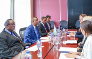 RW Xamsa & Wakiilka Gaarka Midowga Yurub oo kawad hadlay Iskaashiga Amniga, Dhaqaalaha & Siyaasadda?
