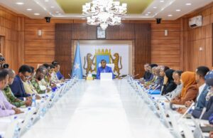 Ra’iisul wasaare Xamse oo dhageystay warbixinno la xiriira doorashada qof iyo codka ah