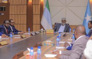 Golaha Wasiirrada Jubbaland oo ka shiray Labo qodob oo Deegaanka ku soo Korodhay.