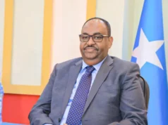 Deni oo xalay kulan la qaatay Xildhibaanada, Muxuu kala hadlay?.