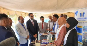 Madaxweyne Xasan Sheekh oo soo xiray Shirweynaha 6-aad ee hoggaanka iyo hal abuurka Soomaaliya