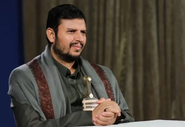 Hoggaamiyaha-Xuutiga