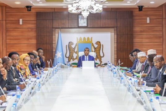 Golaha Wasiiradda oo maanta yeeshay kulankoodii toddobaadlaha ahaa .