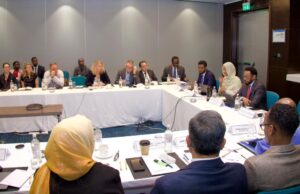 Wasiirka Maaliyadda XFS oo ka qaybgalay shir looga hadlay horumarinta Dhaqaalaha Soomaaliya