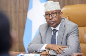 Dowladda oo eedeyn Culus U-jeedisay UAE.