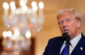 Trump oo waxyar ka hor ku dhawaaqay in Mareykanka uu qaadi doono tallaabo militari oo adag.