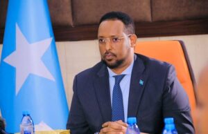 Maamulka Galmudug oo ku baaqay in xilka laga qaado Trump