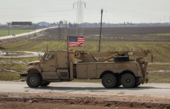 Maraykanka oo billaabay in uu ciidankiisa kala baxo Suuriya