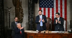 Trump oo weerar Afka ah ku qaaday Soomaalida & Ilhaan Cumar oo jawaab ka bixisay