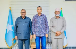 Maxaa kasoo baxay kulankii uu Xamza la yeeshay Axmed Madoobe iyo Saciid Deni.?