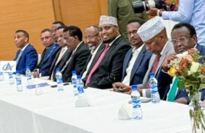 Madaxweynaha Soomaaliya iyo Mucaaradka oo Shir u Furmay.