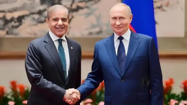 Ruushka-oo-Pakistaan-garab-istaagay