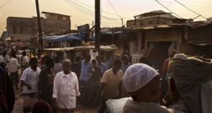 Qaxooti Soomaaliyeed oo Saboolnimo & Xasilooni darro ku wajahaya Yemen