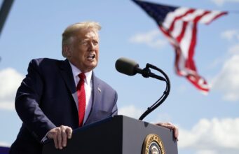 Trump oo caqabad kala kulmay fulinta weerarka ka dhanka ah Iiraan